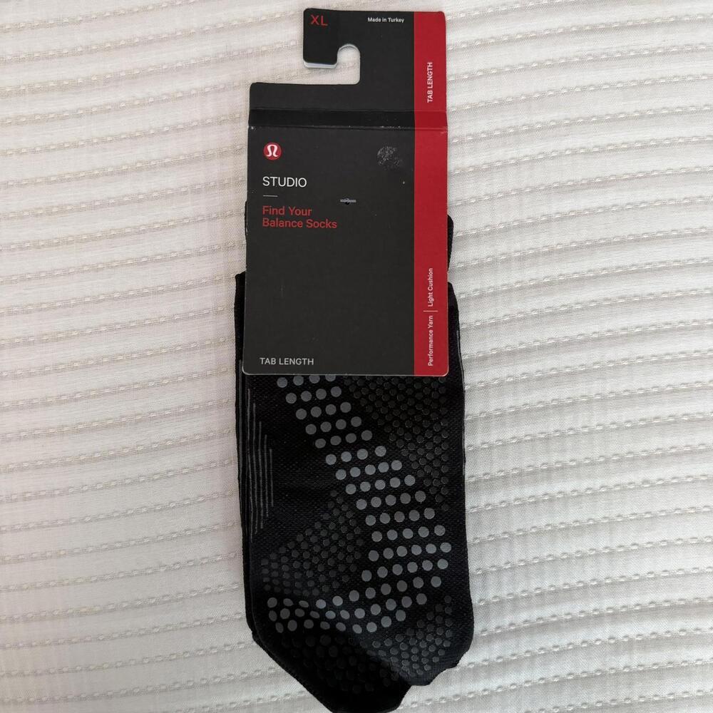 NWT Lululemon Find Your Balance Studio Tab Sock Black XL - Picture 4 of 8
